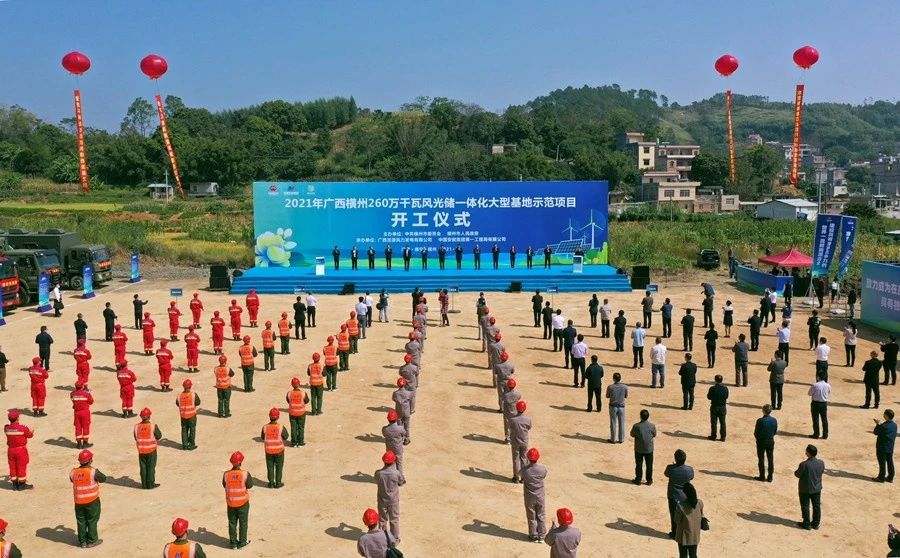 24af471ab117751cc0f5354ac512e300.jpg 24af471ab117751cc0f5354ac512e300.jpg